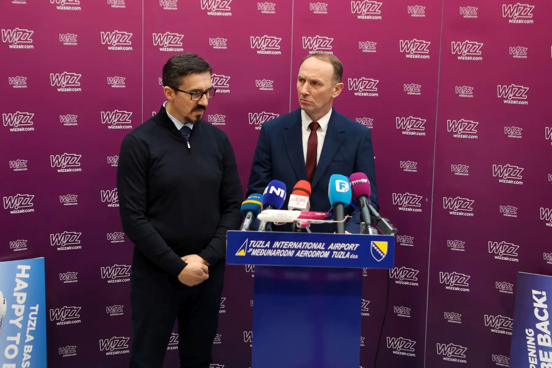 WIZZ AIR 06 12 12 2025